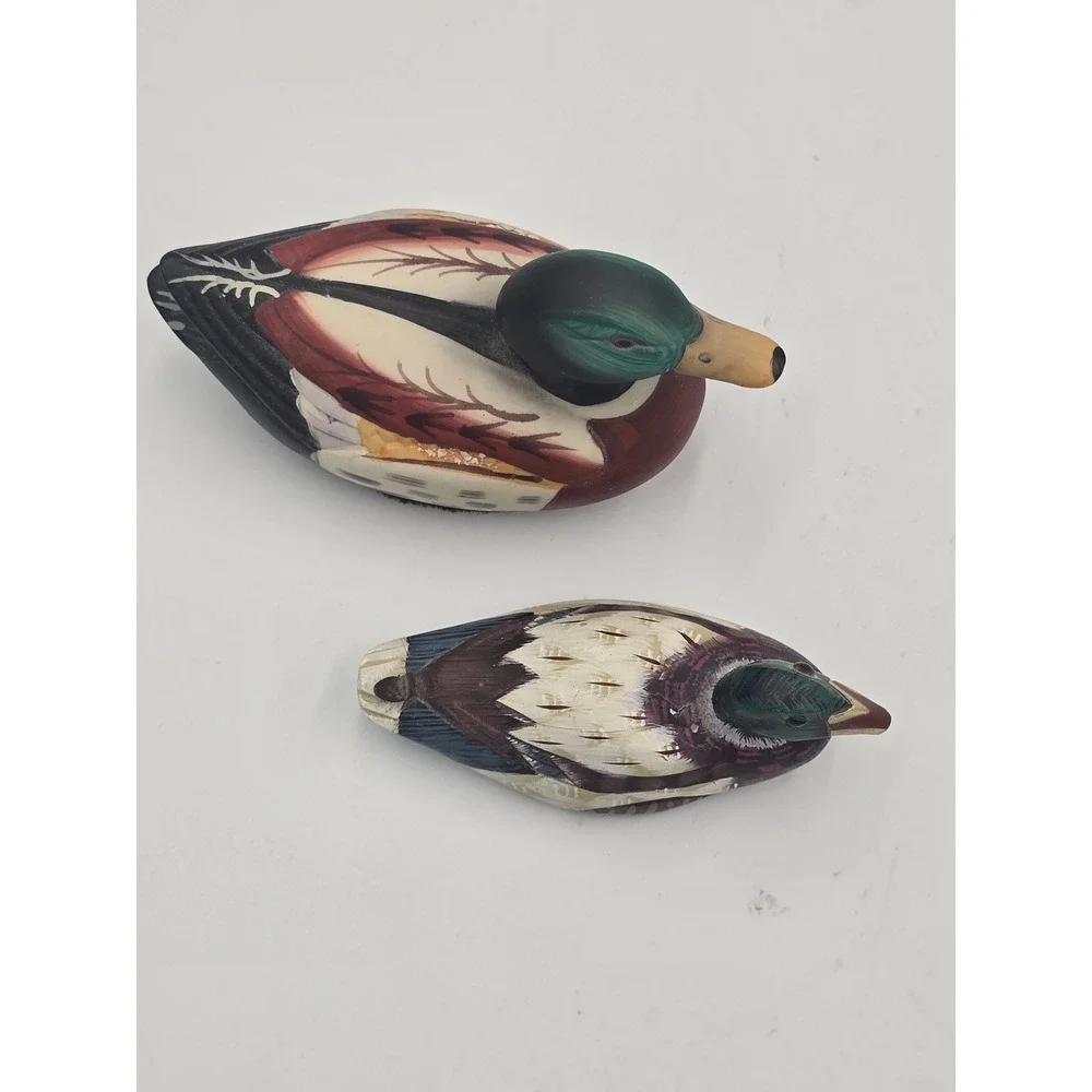 Vintage Style Hand Painted Resin Duck Decoy Figurines Mallard Set of 2